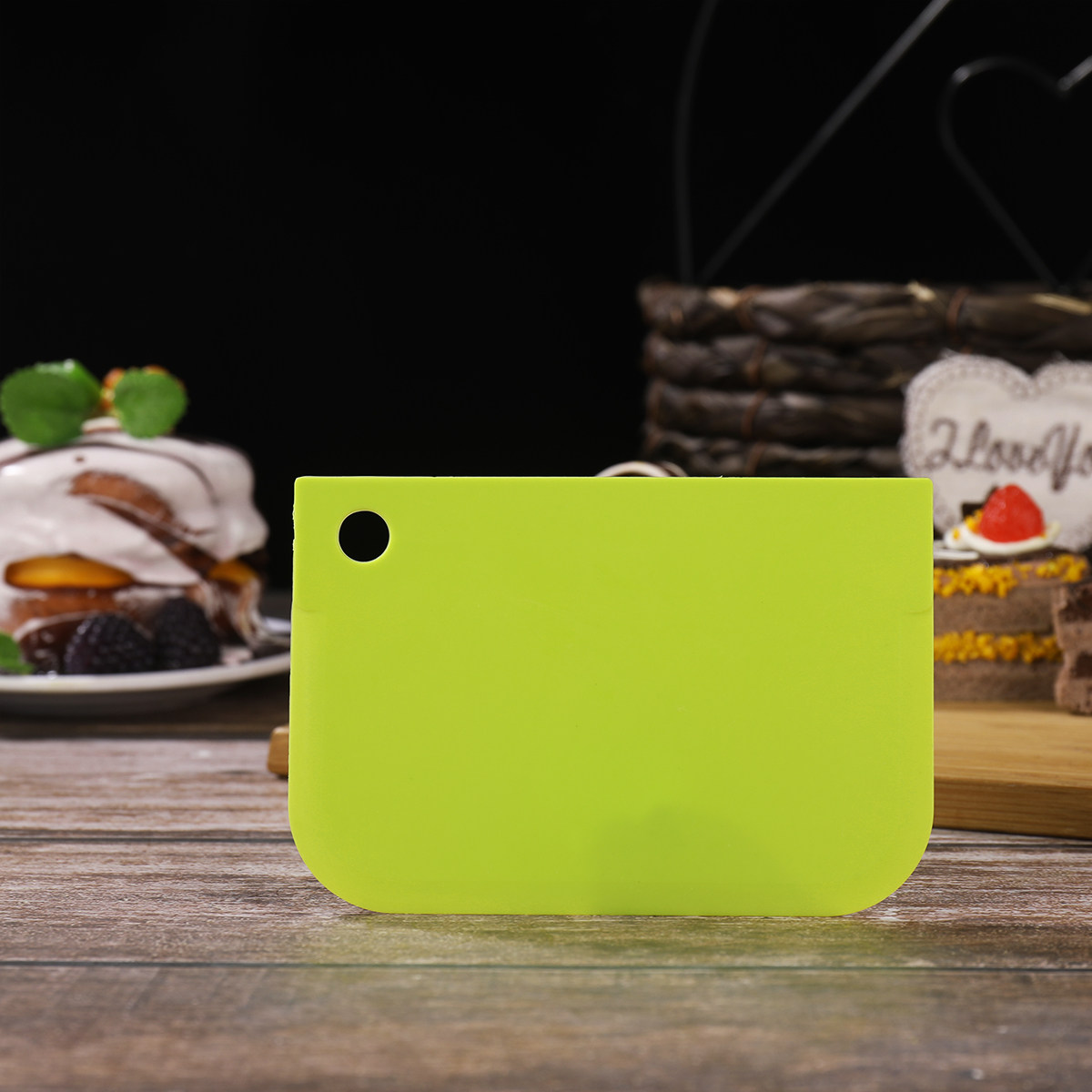 6 raspadores de plástico para  - Dough Scraper Curved reseña y precio